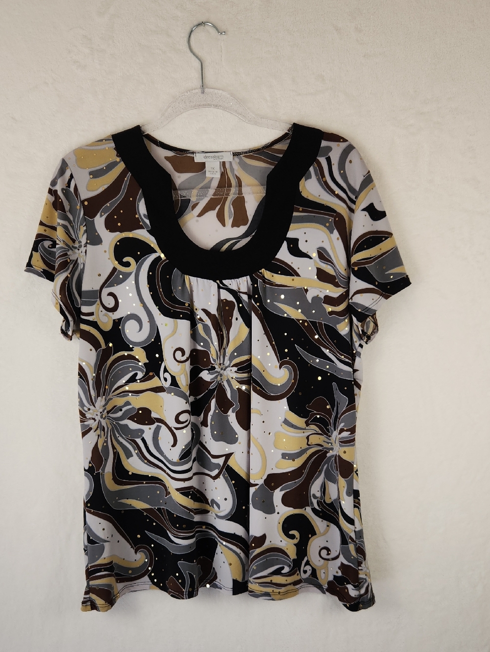 Scoop Neck Abstract Floral Top‎ - Black, Gray, Cream, Brown
